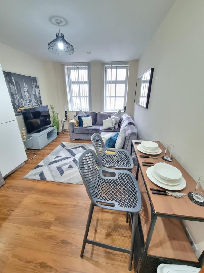 2 Bedroom - City Centre Location - Perfect For Family'S Брадфорд Экстерьер фото